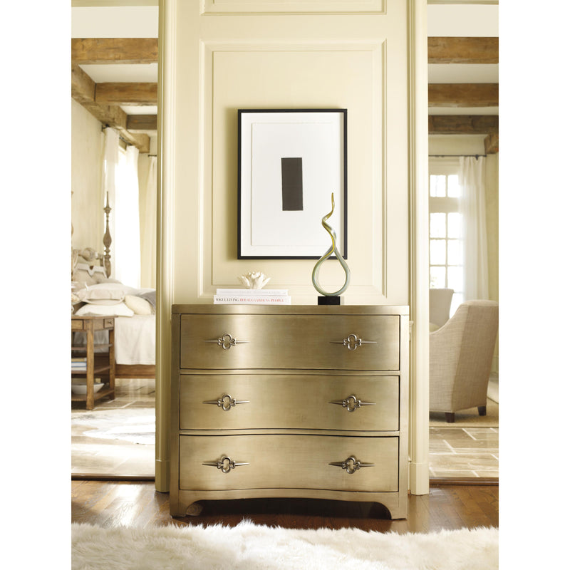 Hooker Furniture 3008-85004 Sanctuary Three-Drawer Shaped Front Gold Chest IMAGE 3