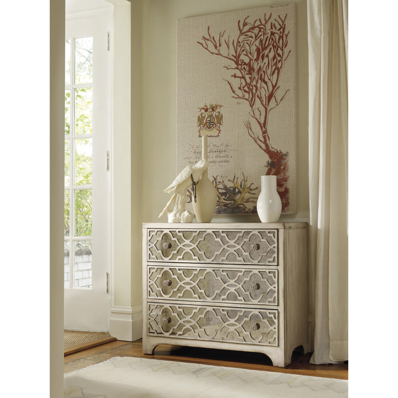 Hooker Furniture 3023-85001 Sanctuary Fretwork Chest-Pearl Essence IMAGE 3