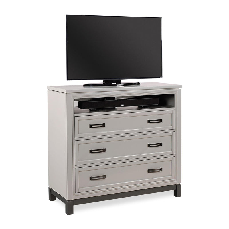 Aspen Home Hyde Park 3-Drawer Media Chest I32-486 IMAGE 1