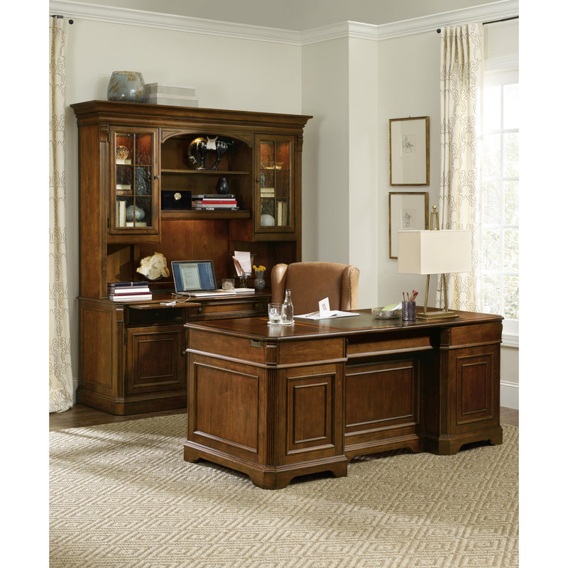 Hooker Furniture 281-10-583 Brookhaven Executive Desk IMAGE 4