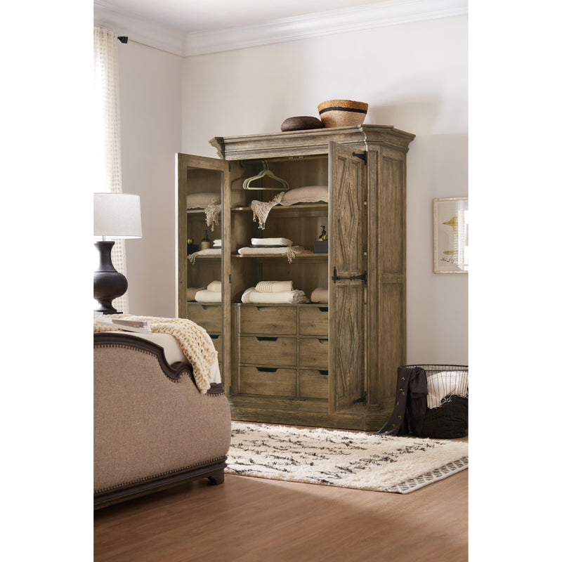 Hooker Furniture 6960-90013-81 La Grange Mt. Maria Wardrobe IMAGE 4