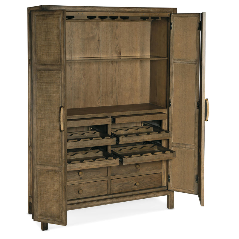 Hooker Furniture 6015-75160-89 Sundance Bar Cabinet IMAGE 5