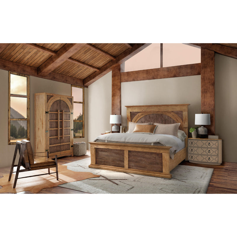 Hooker Furniture 6700-90360-80 Big Sky Cal King Corbel Bed IMAGE 3