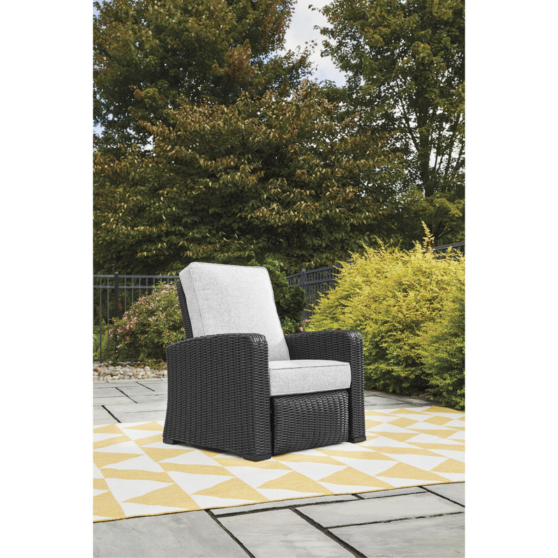 Signature Design by Ashley Outdoor Seating Recliners P792-825 IMAGE 6